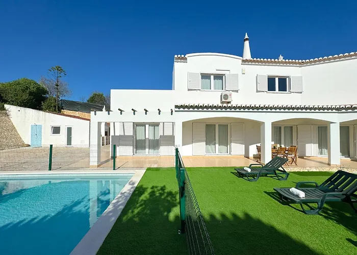 Charming House With Pool And Close To Beaches #1946