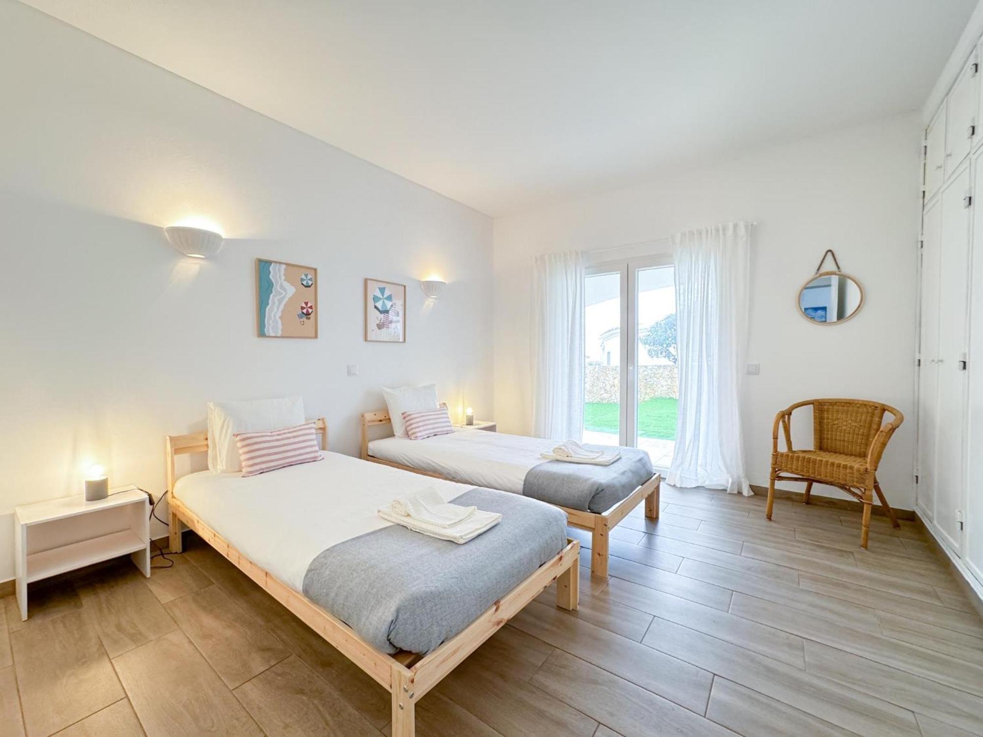 Apartamento Charming House With Pool And Close To Beaches #1946
